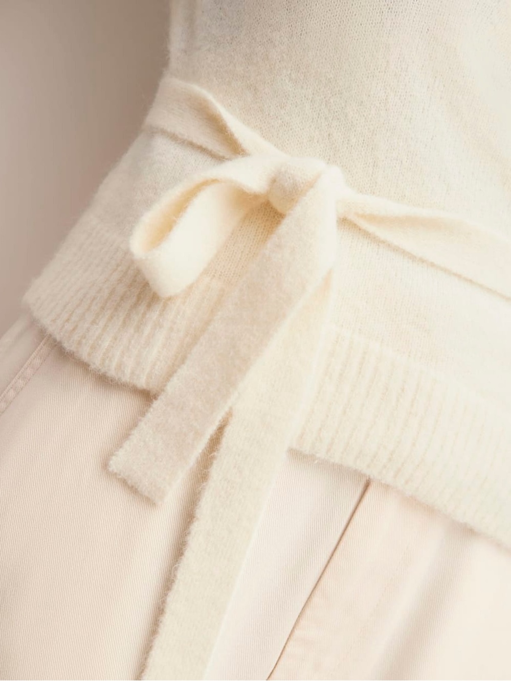 Everlane Alpaca Wrap Cream Wrap V-Neck Tie-Waist Sweater - Picture 5 of 11